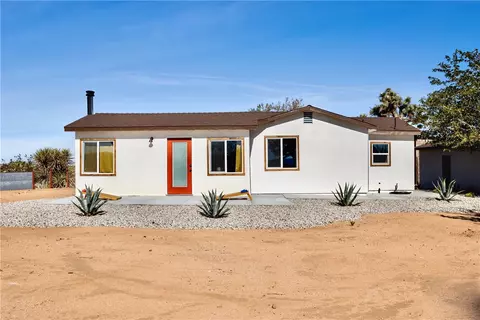 Exterior - 58248 Aberdeen Dr, Yucca Valley, CA 92284 photo 6 of 11