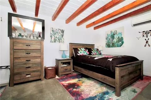 Bedroom - 4719 Kickapoo Trl, Landers, CA 92285 photo 2 of 3