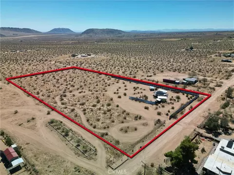 View/Area - 4719 Kickapoo Trl, Landers, CA 92285 photo 10 of 10