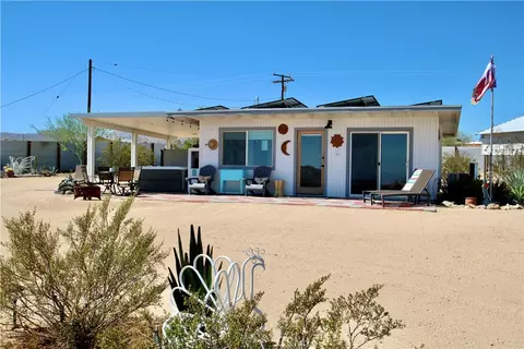 Exterior - 4719 Kickapoo Trl, Landers, CA 92285 photo 16 of 25