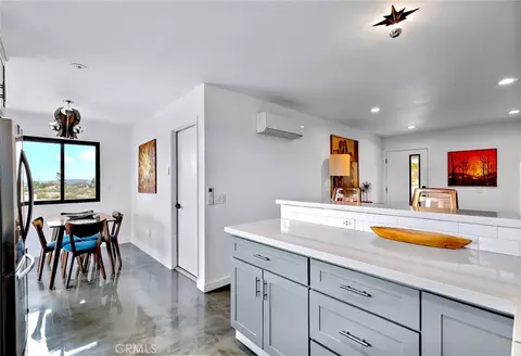 Kitchen - 61910 Sunburst Cir, Joshua Tree, CA 92252 photo 6 of 6