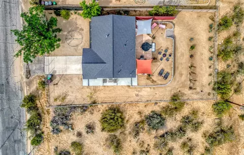 View/Area - 61910 Sunburst Cir, Joshua Tree, CA 92252 photo 2 of 13