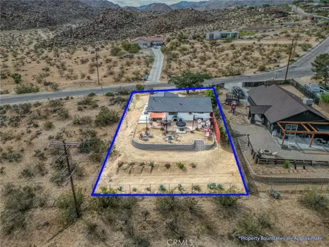 View/Area - 61910 Sunburst Cir, Joshua Tree, CA 92252 photo 4 of 13