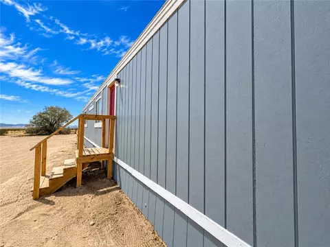 60575 Joshua Tree Ln, Landers, CA 92285 photo 22