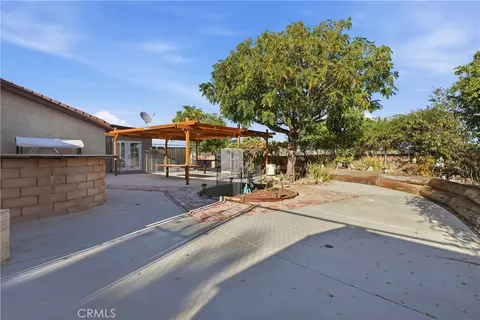 Exterior - 32026 163rd E, Llano, CA 93544 photo 5 of 13