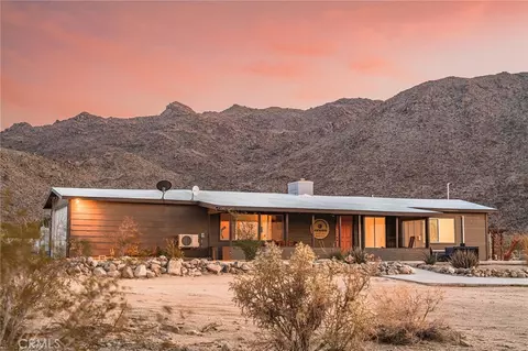 74074 Starlight Dr, Twentynine Palms, CA 92277