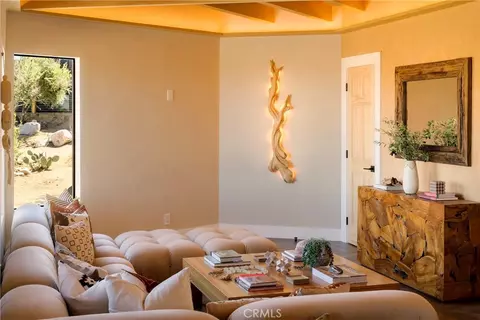 Living - 7420 Quail Spgs, Joshua Tree, CA 92252 photo 6 of 8