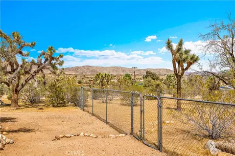 Exterior - 6685 Sunnyhill Rd, Joshua Tree, CA 92252 photo 13 of 17