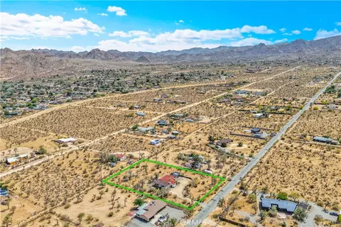 View/Area - 6685 Sunnyhill Rd, Joshua Tree, CA 92252 photo 6 of 9