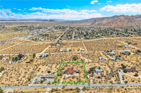 View/Area - 6685 Sunnyhill Rd, Joshua Tree, CA 92252 photo 5 of 9