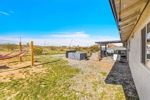 Exterior - 670 Ducor Ave, Landers, CA 92285 photo 18 of 24
