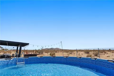 Exterior - 670 Ducor Ave, Landers, CA 92285 photo 7 of 24