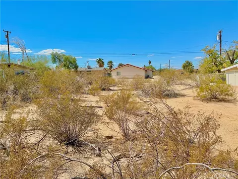 5550 Abronia, Twentynine Palms, CA 92277 photo 4