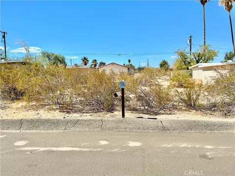 5550 Abronia, Twentynine Palms, CA 92277 photo 6