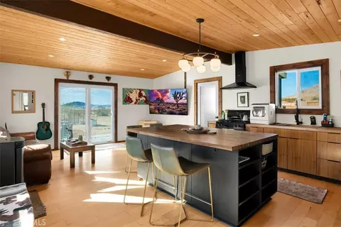 Kitchen - 54574 Caspers Rd, Johnson Valley, CA 92285 photo 1 of 8