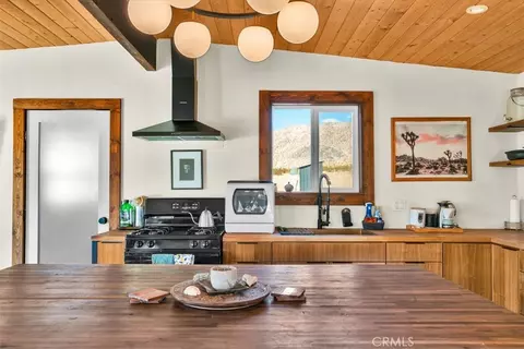 Kitchen - 54574 Caspers Rd, Johnson Valley, CA 92285 photo 6 of 8
