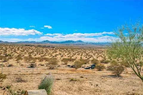 Exterior - 54574 Caspers Rd, Johnson Valley, CA 92285 photo 10 of 15
