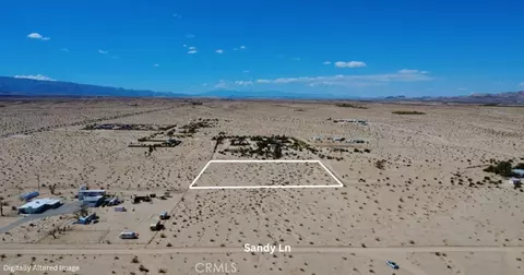 4764 Sandy Ln, Twentynine Palms, CA 92277
