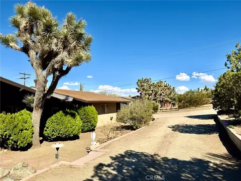 Exterior - 56862 La Cadena, Yucca Valley, CA 92284 photo 3 of 17