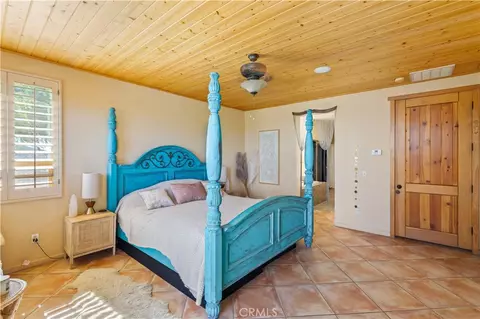 Bedroom - 7559 Rockaway Ave, Yucca Valley, CA 92284 photo 2 of 12