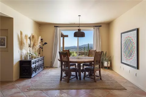 Dining - 7559 Rockaway Ave, Yucca Valley, CA 92284 photo 1 of 3