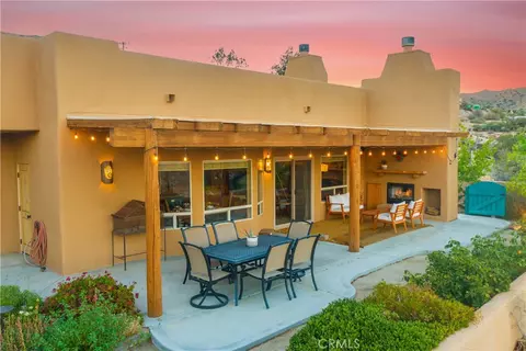 Exterior - 7559 Rockaway Ave, Yucca Valley, CA 92284 photo 10 of 16