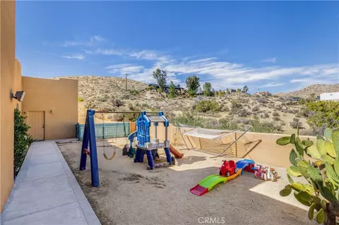 Exterior - 7559 Rockaway Ave, Yucca Valley, CA 92284 photo 14 of 16