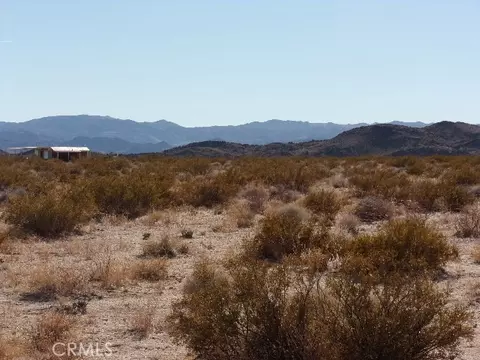 1593 Sierra, Joshua Tree, CA 92252 photo 4