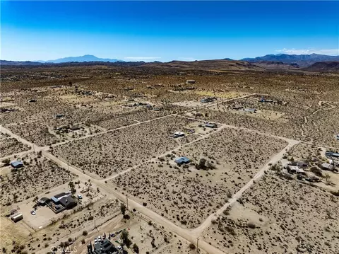 2800 Balsa Ave, Yucca Valley, CA 92284 photo 13