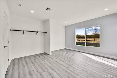 Bedroom - 6459 Ruth Dr, Yucca Valley, CA 92284 photo 5 of 6