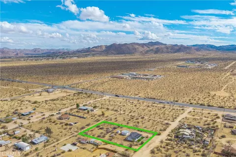 View/Area - 6459 Ruth Dr, Yucca Valley, CA 92284 photo 5 of 6