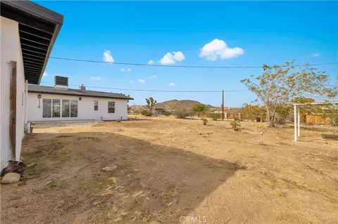 Exterior - 6459 Ruth Dr, Yucca Valley, CA 92284 photo 8 of 11