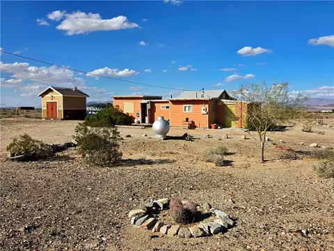 Exterior - 77575 Sullivan, Twentynine Palms, CA 92277 photo 1 of 3