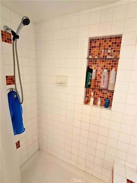 Bath - 77575 Sullivan, Twentynine Palms, CA 92277 photo 3 of 3