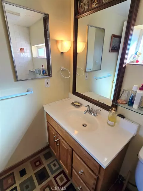 Bath - 77575 Sullivan, Twentynine Palms, CA 92277 photo 1 of 3