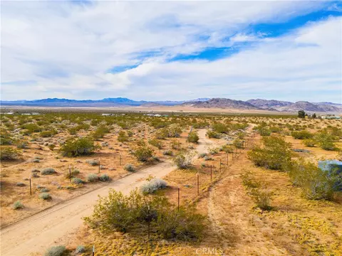 View/Area - 5975 Desert Star, Johnson Valley, CA 92285 photo 10 of 10