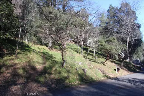 6115 Sunrise Dr, Lake, CA 95457