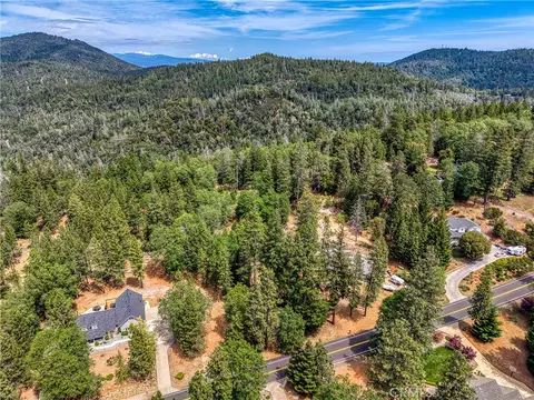 8833 Fox Dr, Cobb, CA 95426 photo 8