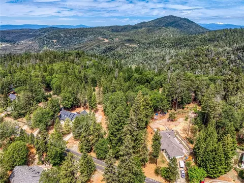 8833 Fox Dr, Cobb, CA 95426 photo 9