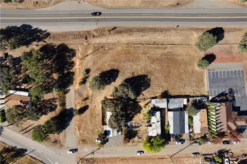 15500 Davis Ave, Clearlake, CA 95422 photo 2