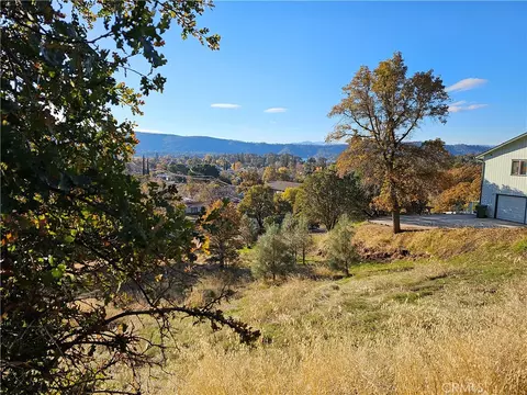 12831 Lakeview Dr, Clearlake Oaks, CA 95423