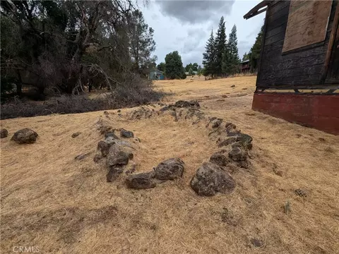 16789 Spruce Grove Rd, Hidden Valley Lake, CA 95467