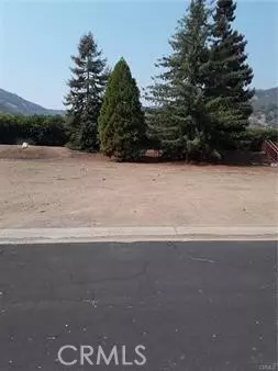 8396 Paradise Valley Blvd, Lucerne, CA 95458