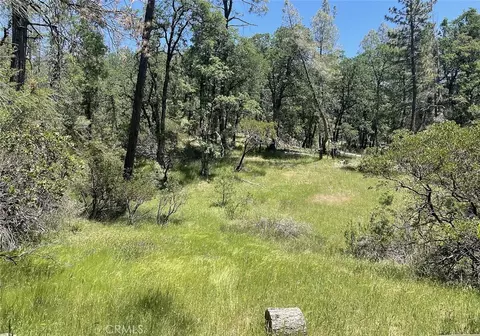 9660 Harrington Flat Rd, Loch Lomond, CA 95461