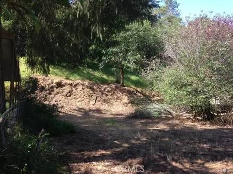 6867 Rosemont Dr, Lucerne, CA 95458