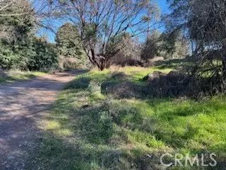 14212 Woodland Dr, Clearlake, CA 95422