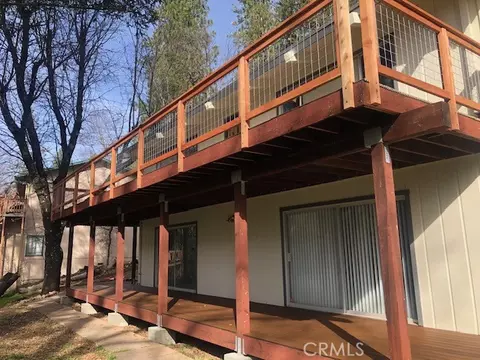 Exterior - 16345 Tee Rd, Cobb, CA 95426 photo 3 of 11