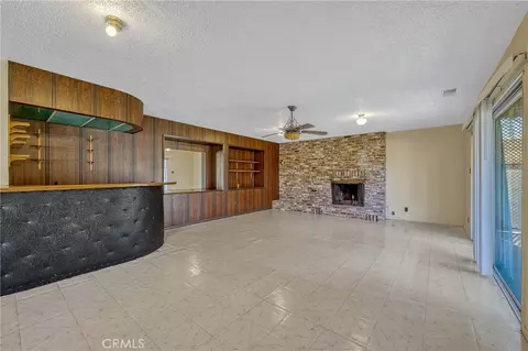 Living - 16345 Tee Rd, Cobb, CA 95426 photo 3 of 5