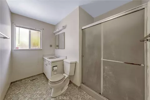 Bath - 16345 Tee Rd, Cobb, CA 95426 photo 1 of 3
