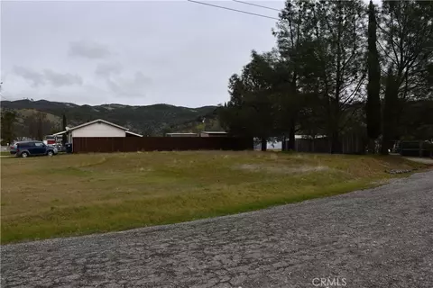 2360 Spring Valley Rd, Clearlake Oaks, CA 95423
